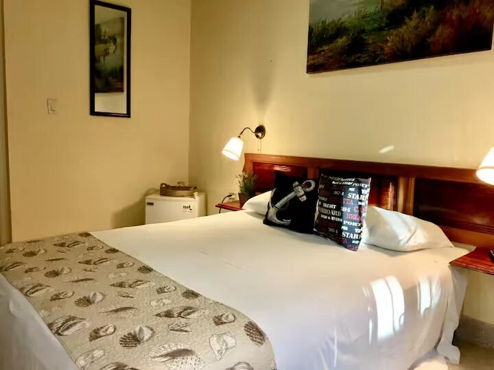 Hostal Camila gallery image 10