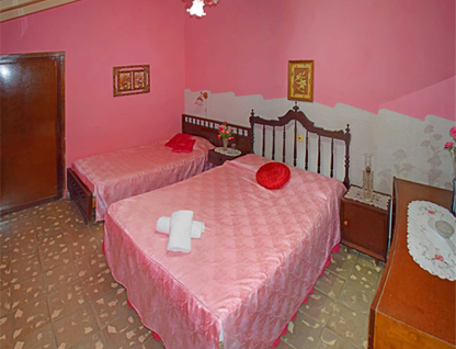 Hostal Gisela gallery image 8